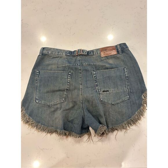 One teaspoon Le Wolves distressed raw hem buckle shorts size 30 medium wash - Picture 7 of 8